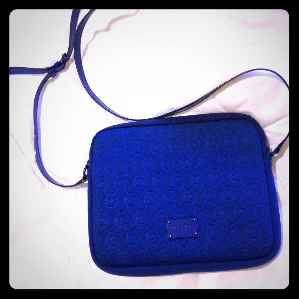 MICHAEL KORS IPAD CASE
